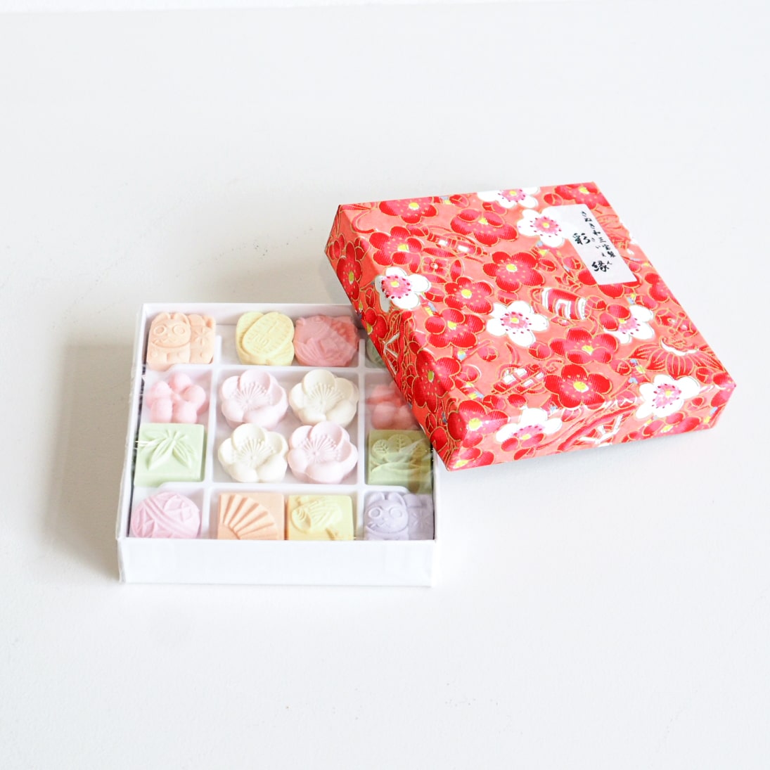 Matcha and Wasanbon Sweets Set