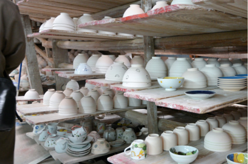Folk Wrestling Meets Fine Porcelain—Discover it through the Yoshida Collection